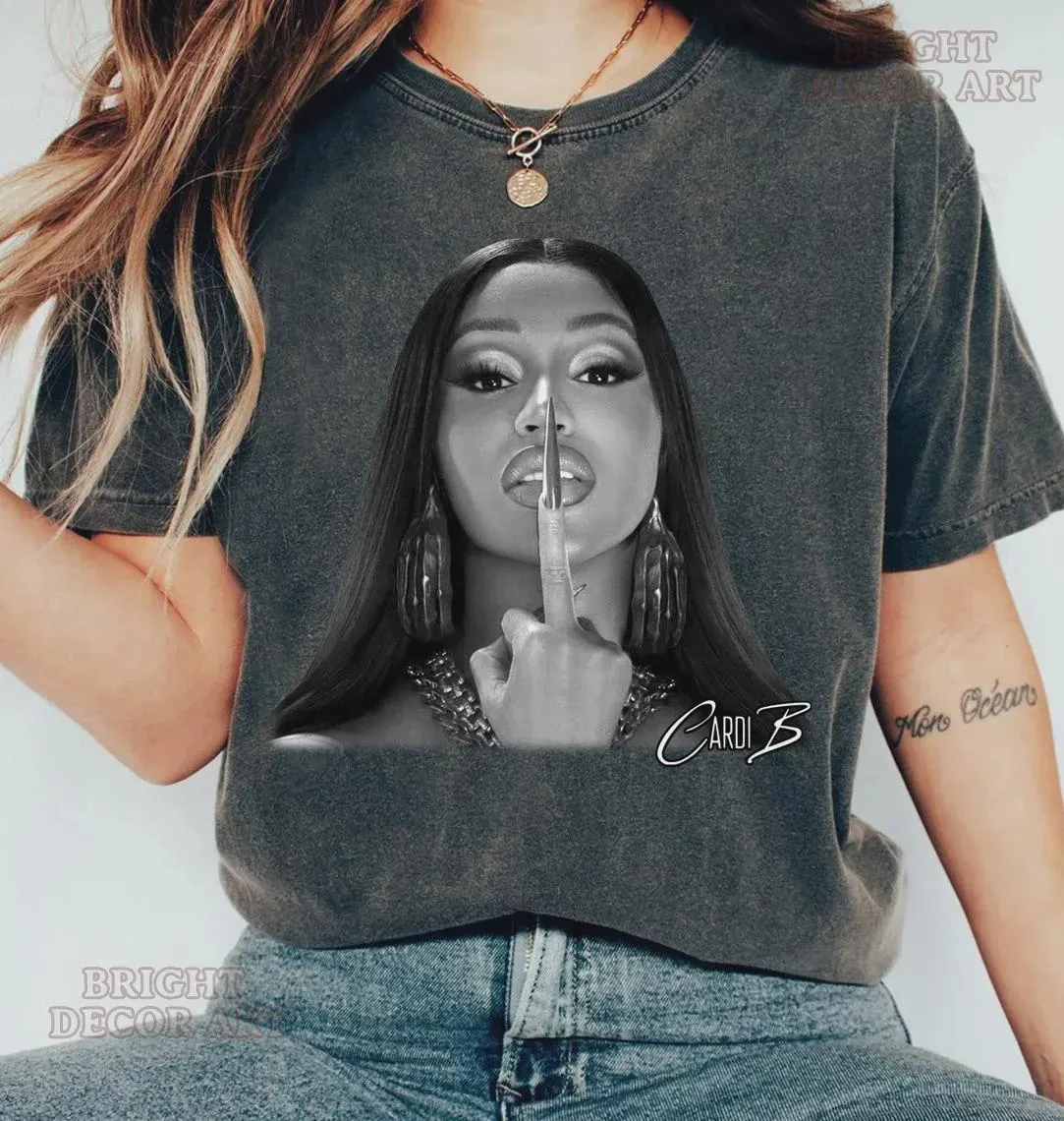 Camiseta Retrô Cardi B, Camiseta Vintage Cardi B, Cardi B Little Miss Drama Tour, Cardi B Am I The Drama, Show Cardi B