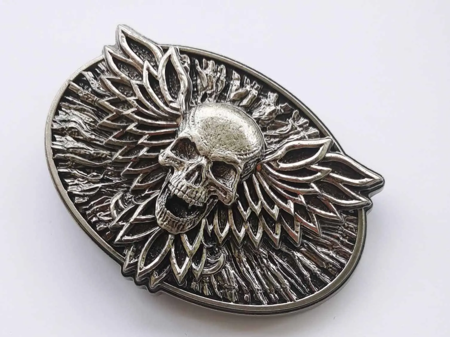 The Wings of Angle Skull Belt Buckle suitable for 4cm wideth belt with continous stock