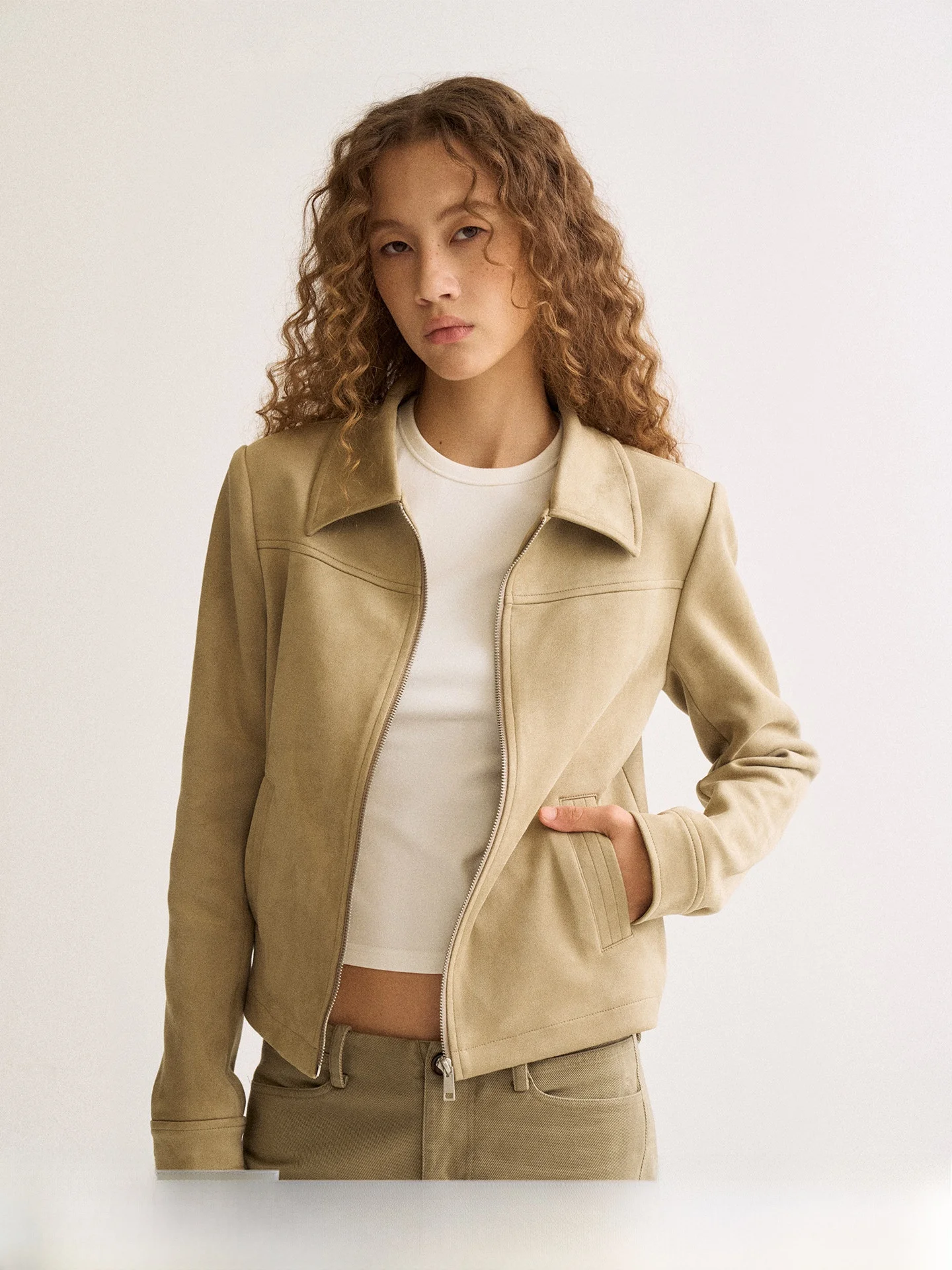 

Firstfloor Retro Sle ort Leather Jaet Women's Slim Fit Stand Collar Suede Material Autumn New Arrival Ele Quali