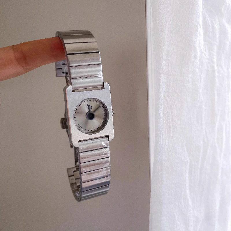 Student 2025 waterproof quartz watch birthday gift fashion classic trend women's watch elegant and simple
