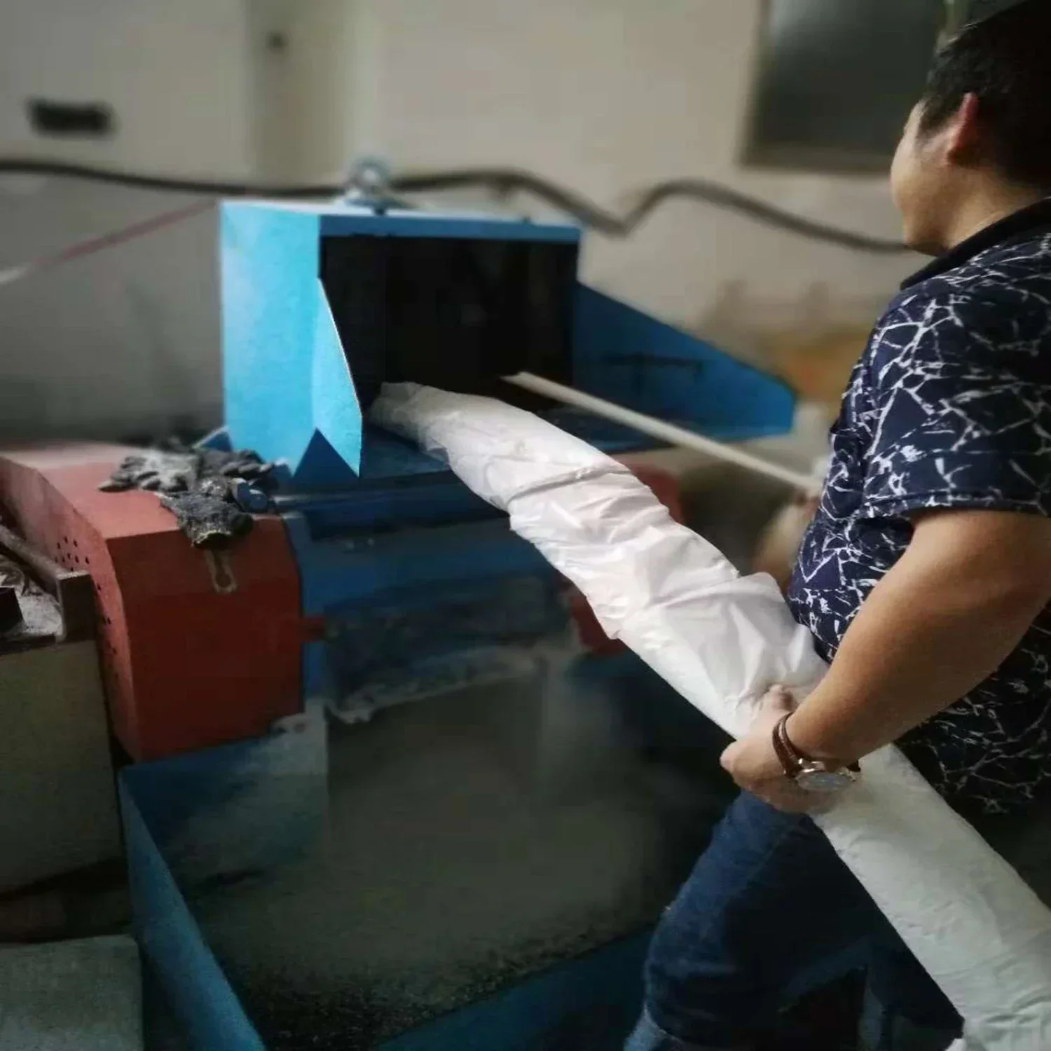 Frantoio per il riciclaggio della plastica