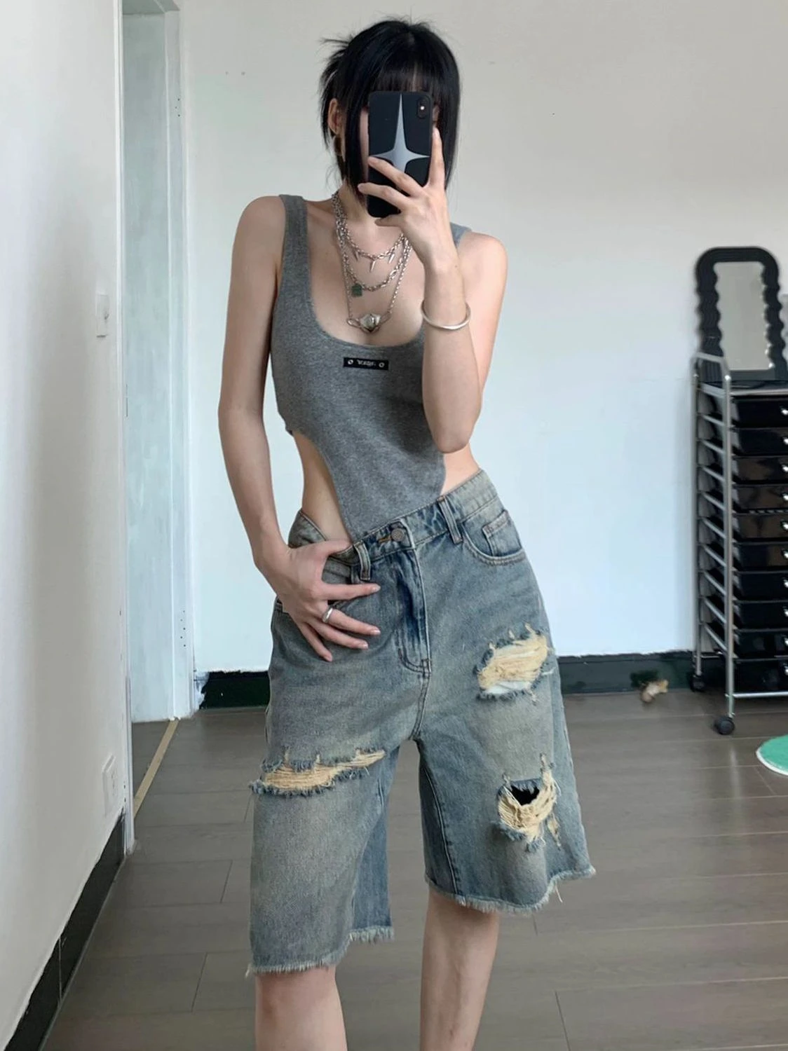 Pantalones Cortos de Estilo Retro Americano Y2K, Hip Hop, Corte Recto Holgado, Pantalones de Cinco Puntos para Mujer, Estilo Pantalones Cortos a Media Pantorrilla con Agujeros