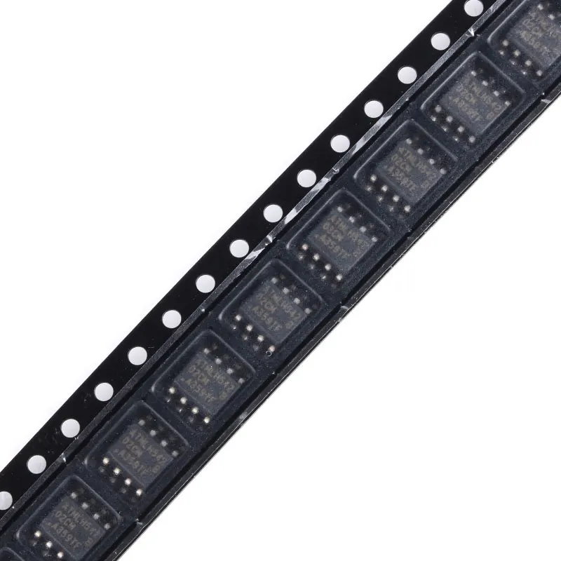 AT24C02C-SSHM-T En stock