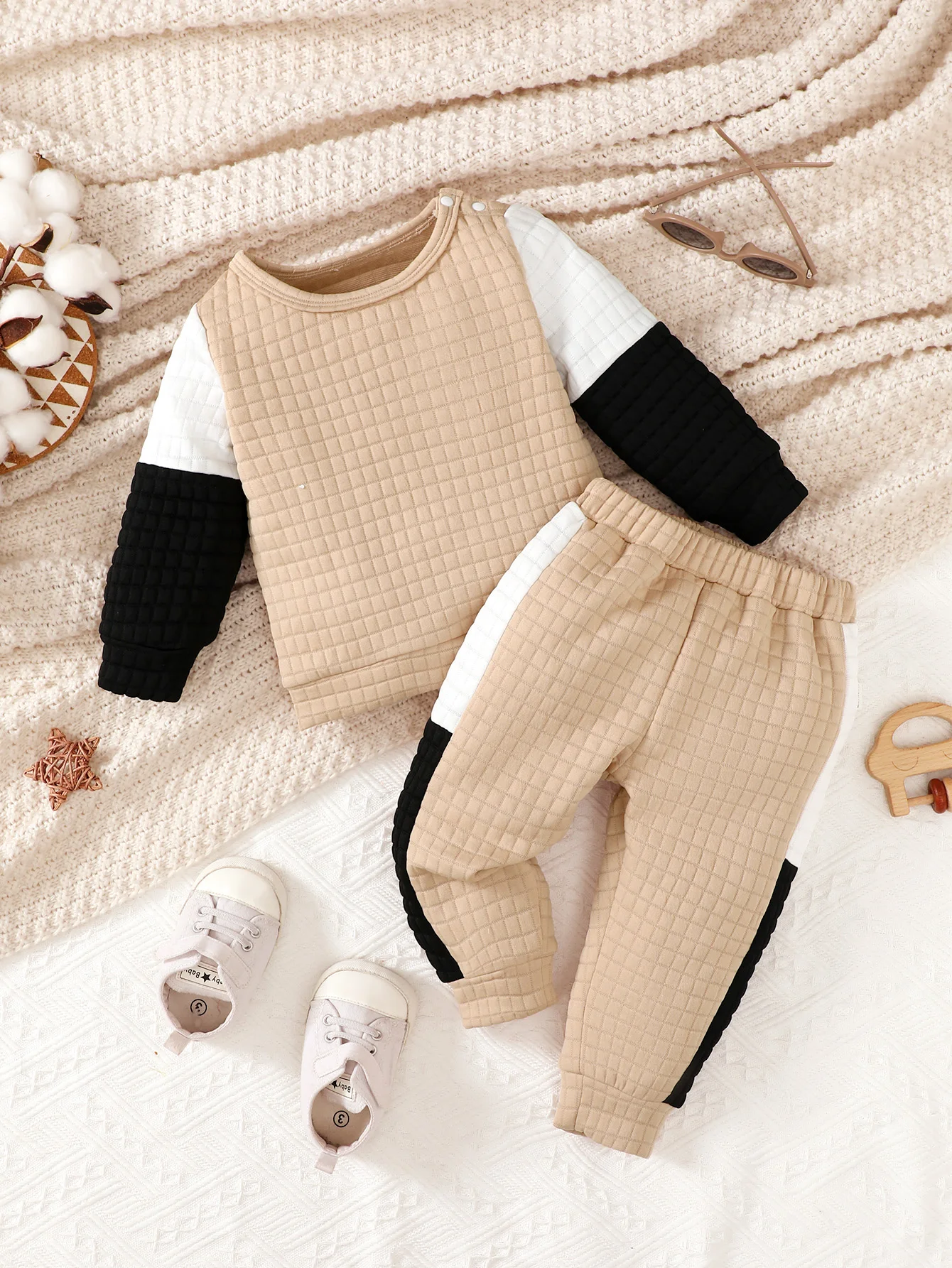 Autumn And Winter Male Baby Long-Sleeved Matching Color Round Neck Warm Shirt Elastic Waist Casual Pants Daily Wind Suit