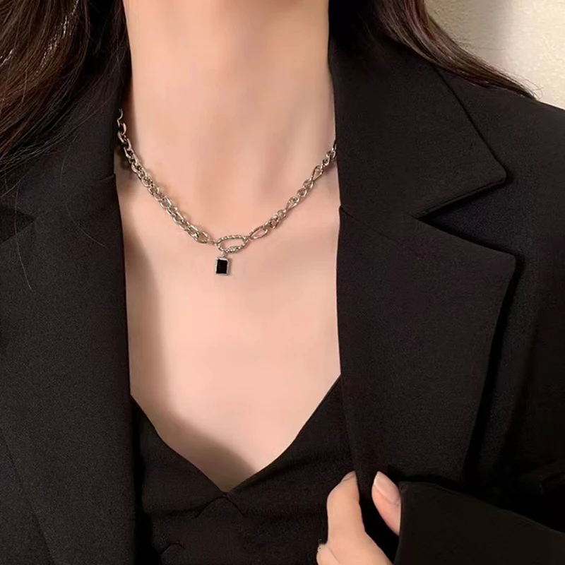 

925 Sterling Silver Necklace Charm Simple Geometric Shape Woman Pendant Choker Birthday Party Gift for Friends Exquisite Jewelry