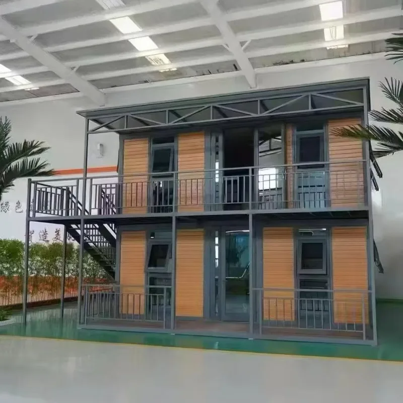 Double Layered Prefabricated Container House 40ft Expandable Container House 2-5 Bedrooms Breathable for Apartment Hotel Custom