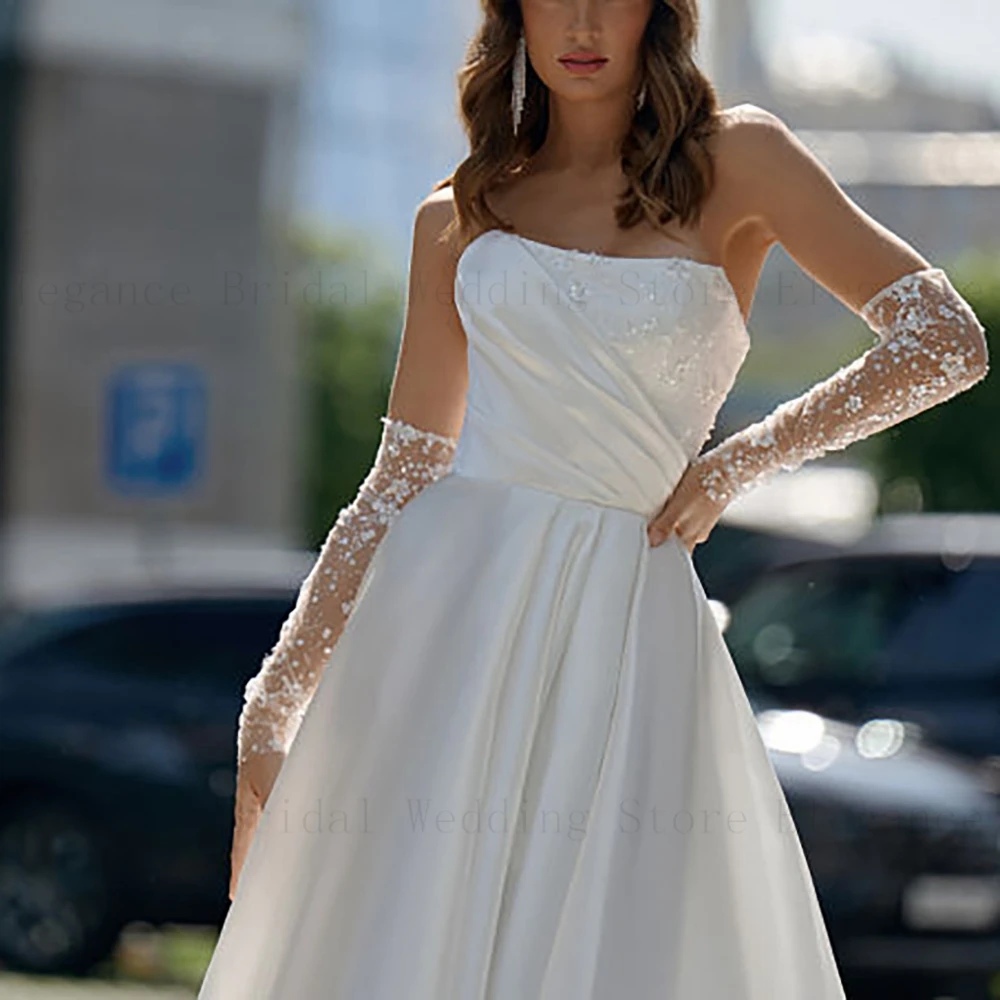 Modern White Satin Strapless Wedding Dresses Split  A-Line Wedding Gowns Sleeveless Sweep Train Pleated vestidos de boda 2023