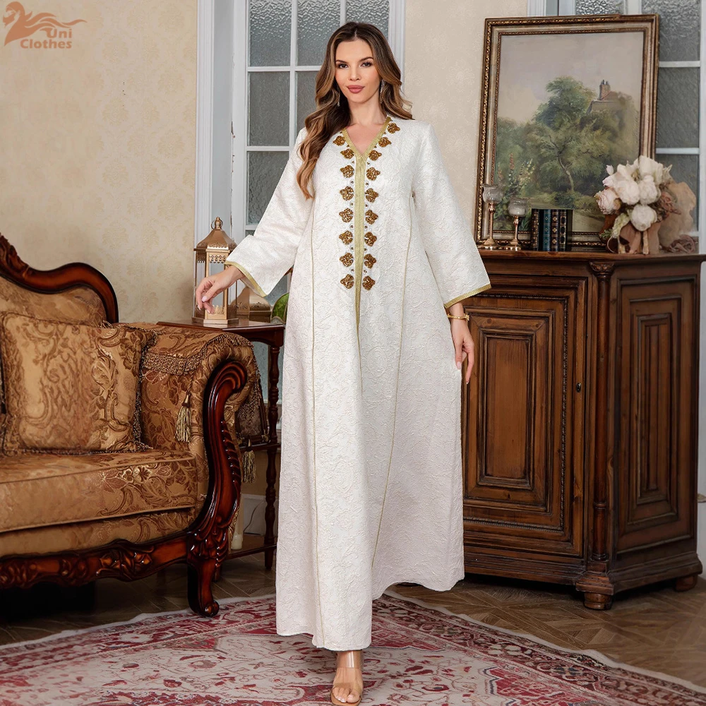 

Uni Dubai Elegant Embroidery Abaya Muslim V-Neck Tape Trim Kaftan Dresses For Women Gala