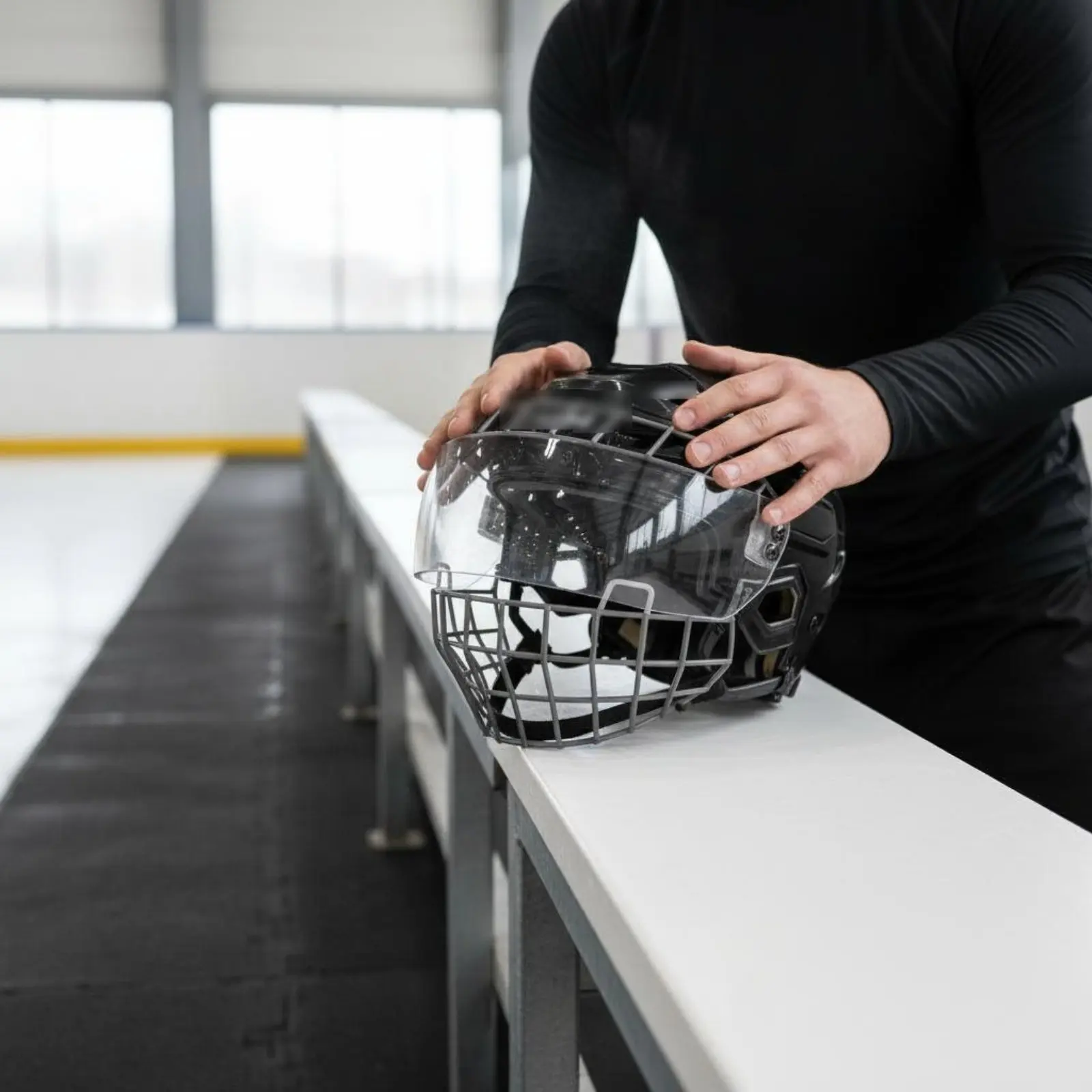 

Wire Frame Face Face Guard Wide Vision Ice Puck Sport Face Guard Sports Safety Gear Breathable Design for Adults