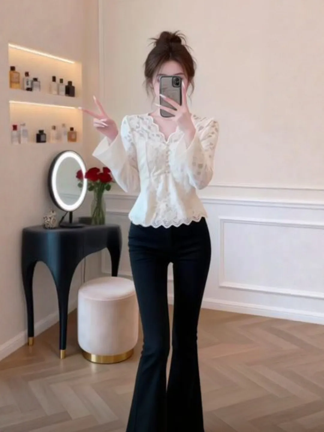

Ele ort Lace irt Slim Fit Long Sve V-Ne Beautiful Unique Sle Gentle Wind Spring 2026 Women's Faion Top