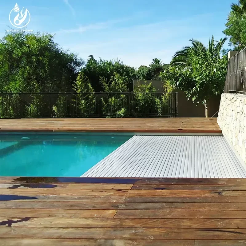Water Crown Polycarbonate (PC) Clear Hard Swimming Pool Cover Anti-Hail Anti-UV In-Ground Pools Solar Heating CE Certified