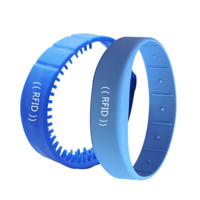 Gelang RFID NFC 13.56MHz T5577 125kHz Dapat Ditulis Ulang ID 13.56MHz Chip NFC UHF HF LF Gelang Silikon RFID Frekuensi Ganda yang Dapat Disesuaikan