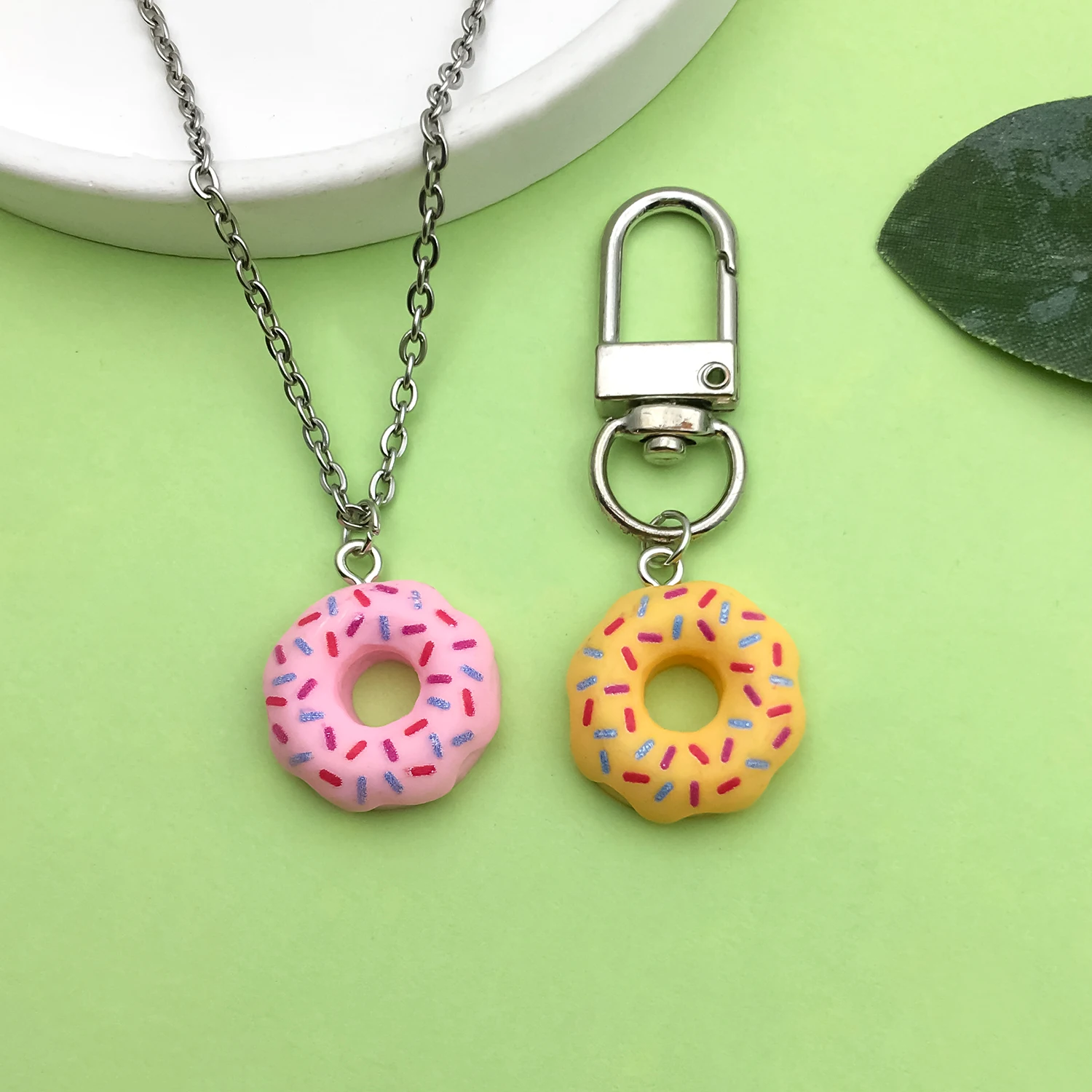 10/12pcs 18*21mm Colorful Food Donuts Design Charms 3D Resin Pendants For DIY Bracelet Necklace Jewelry Making Accessories