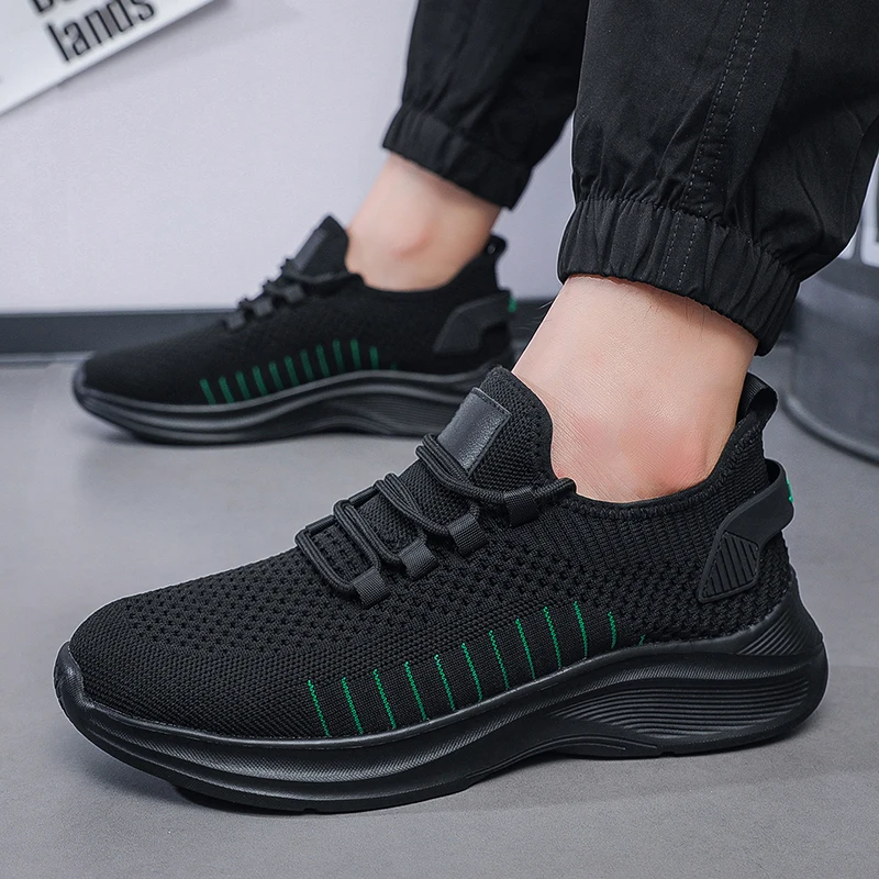 Men's plus size sports shoes, fly woven breathable running shoes