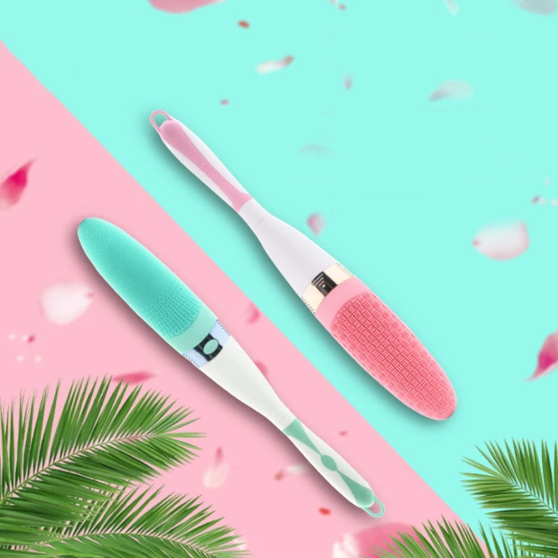 فرشاة الجسم الكهربائية مُدلك يدوي طويل التعامل مع فرشاة استحمام لغسيل الجسم انخفاض الشحن