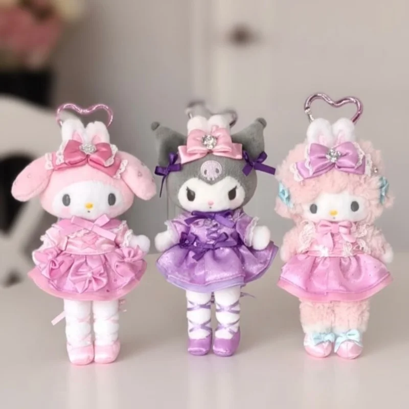 Llavero de peluche Sanrio My Melody Kuromi My Sweet Piano con diseño de vestido de ballet y cierre en forma de corazón, bonito colgante de peluche para bolso, para fans del anime