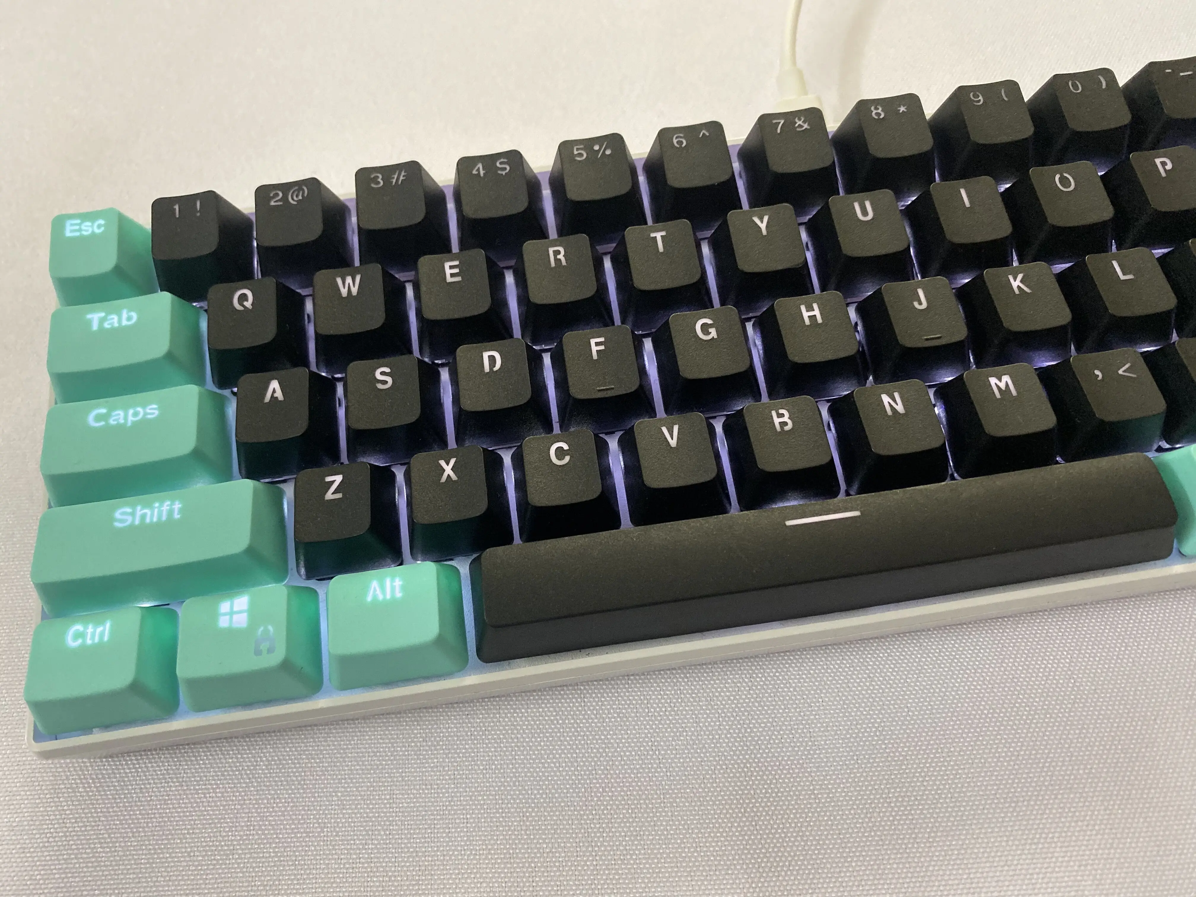 (Only Sold Keycaps)Cyan Black RK 61 Keys PBT Backlight Keycaps OEM Profile Wooting Double Shot For Mechanical Keyboard Keycap