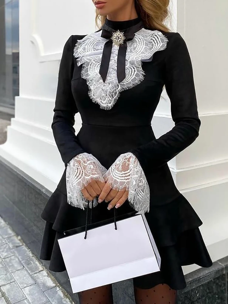 2023 Women\'s Dresses Fashion Elegant Sexy Long Sleeve Lace Bell Sleeve Ruffle Dress OL Classic Romantic Patchwork Mini Dress