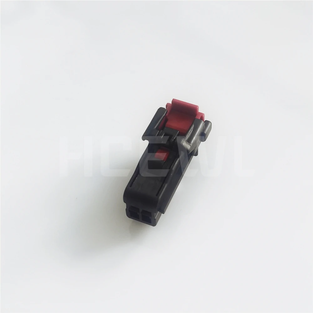 

New original high-quality 6098-8988 2P automotive component connector plug