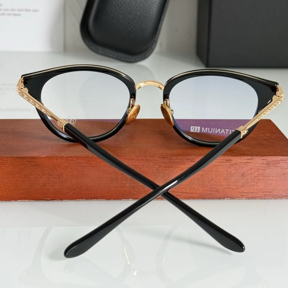 Gafas de lujo para hombre y mujer 2026: Montura de acetato de diseño de marca de alta gama con patrón de tallado retro exquisito, novedad de moda mundial.