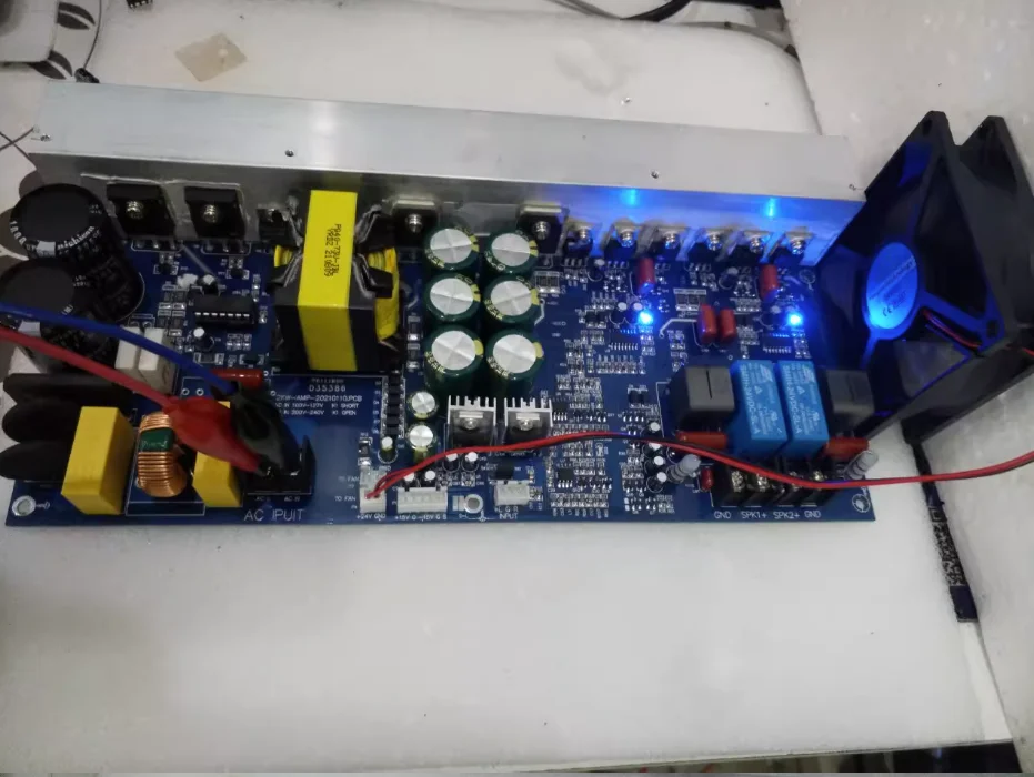 1000 watt stereo two-channel 500W+500W digital amplifier board with switching power supply