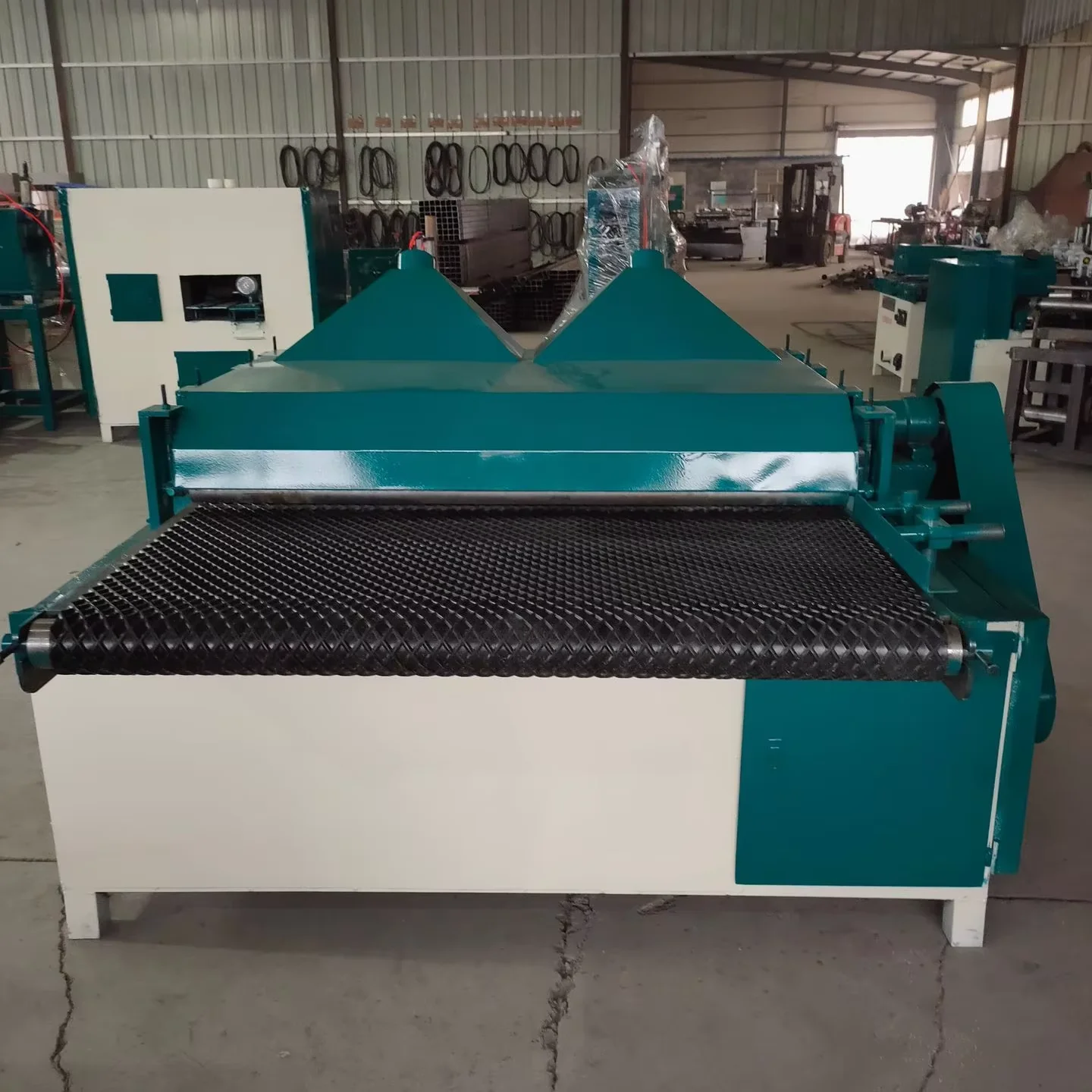 

Board Design Available for Furniture Decoration Woodworking Multi-piece Cutting Boards