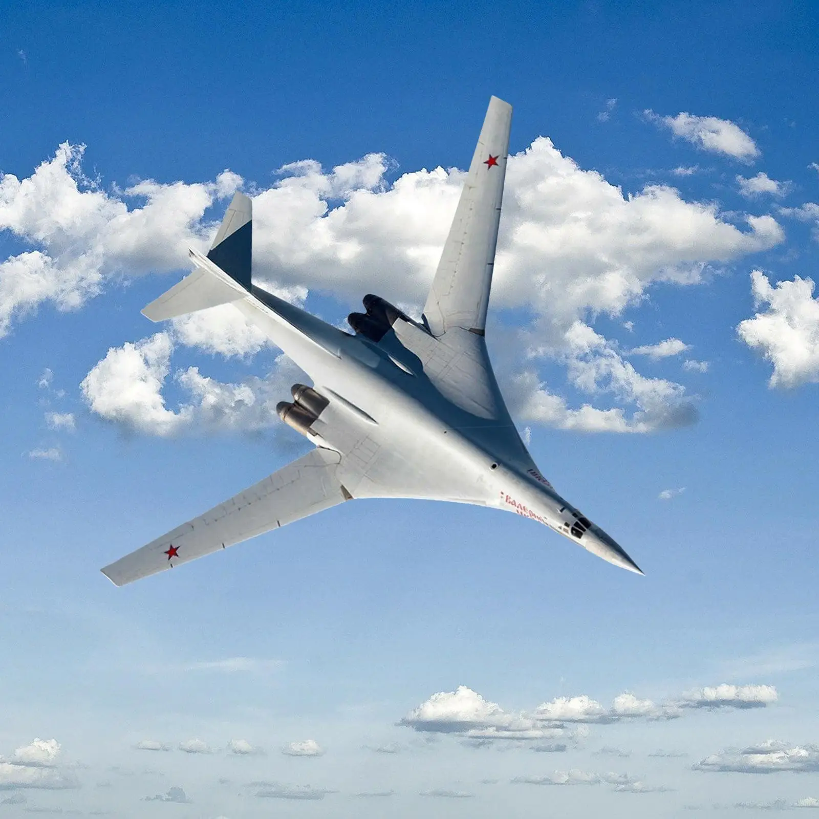 نموذج روسي Tu-160 قاذف استراتيجي حلي ثابتة منتج محاكاة الجسم من سبيكة بدون حامل مناسب جدًا