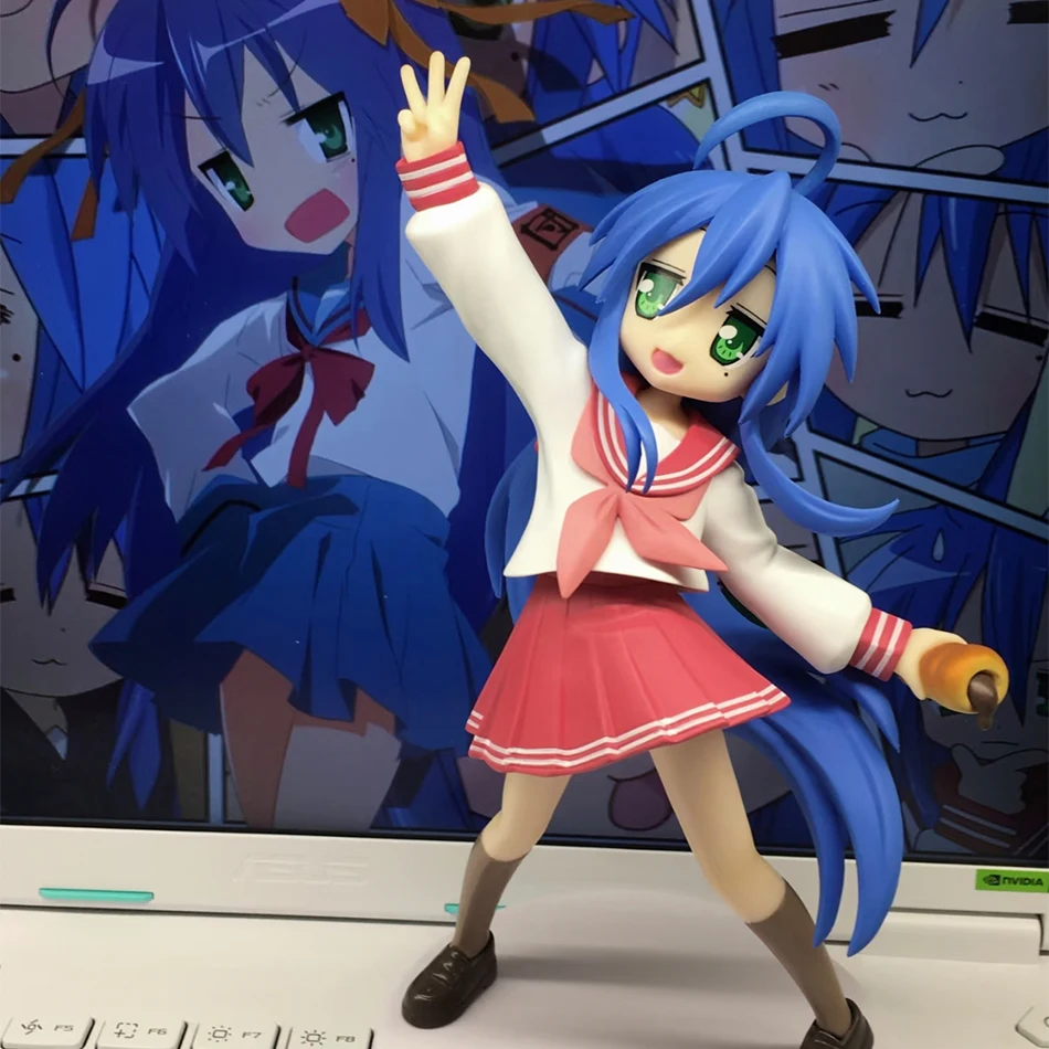 18CM Anime Lucky Star Izumi Konata Anime Figur PVC Actionfigur Spielzeug Actionfigur Toushirou Statue PVC Modell Geburtstagsgeschenk