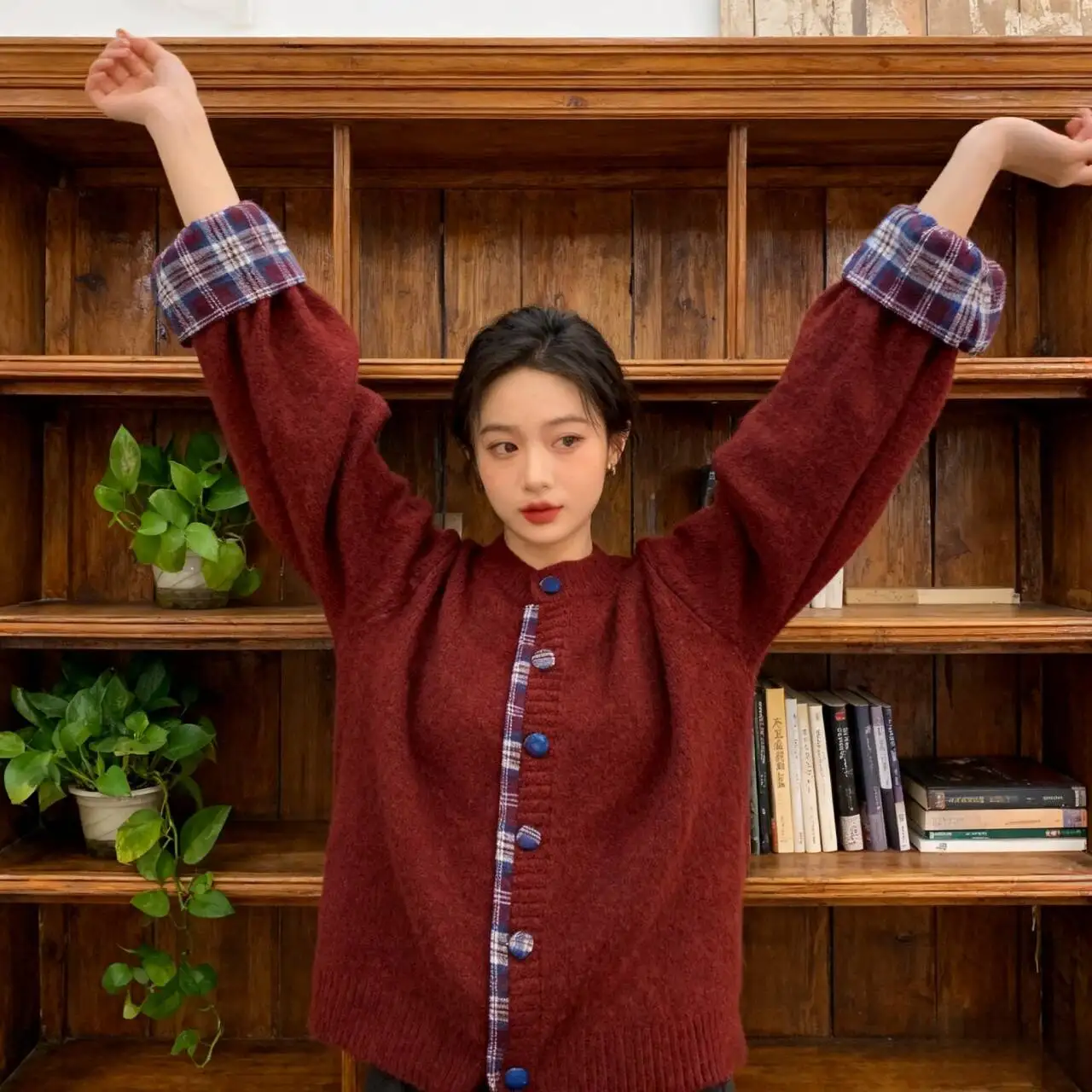 

Свитера Джемперы Кардиганы Женский вечерний трикотаж Контрастная окантовка Спортивная подготовка Технический термокрасочный топ Ins