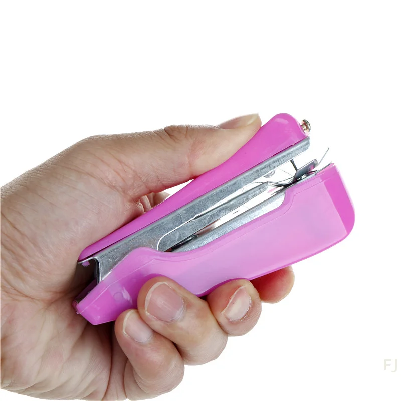 [YU]Lovely Cordless Hand held Clothes Sewing Machine Home Travel Use tools