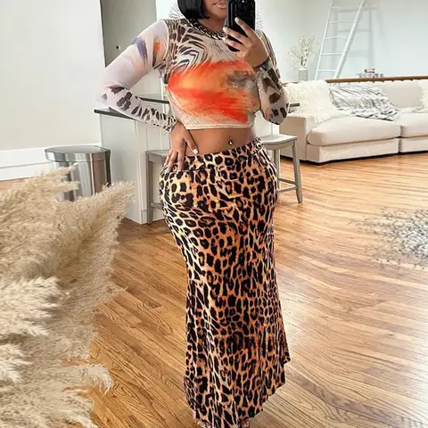 Plus Size Fashionable plus Size Leopard Print round Neck Top And Sexy Mini Skirt Two Piece Set Street Style Polyester Long Sl...