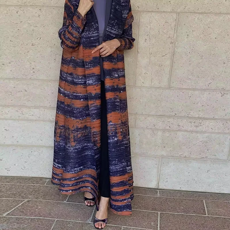 

Printed Loose Plus Size Pleated Women's Robe Middle East Muslim Fashion Temperament Elegant Cardigan Trench Coat 2024 Summer New