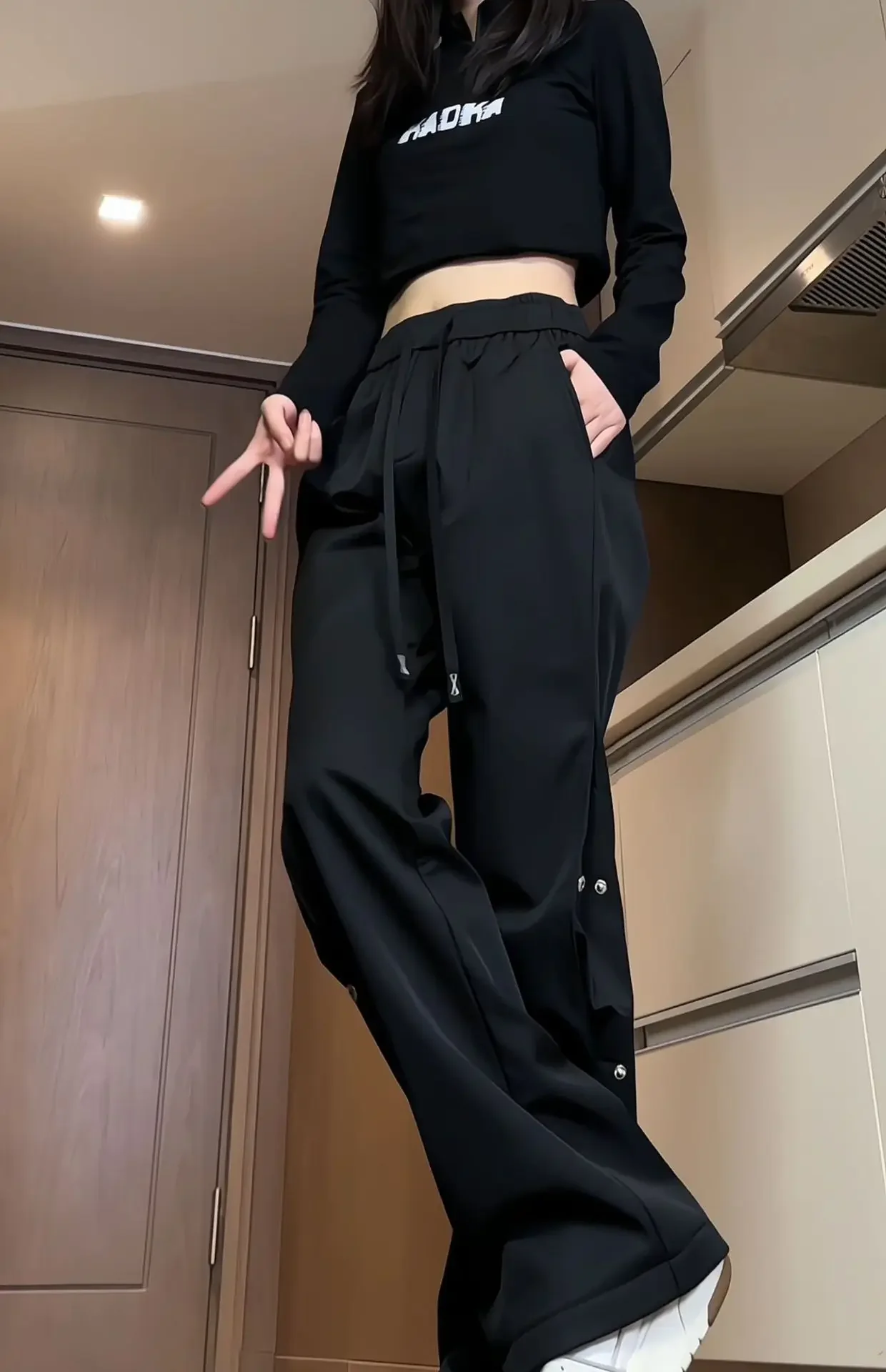 

Korean Fashion Women Cargo Pants Autumn Winter Warm High Waist Women's Joggers Loose Sports Pants Y2k Sweatpants Streetwear