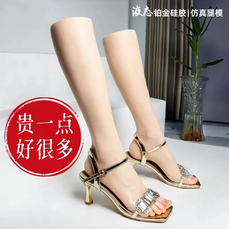 Modelo de pie simulado de silicona platino real para exhibición de zapatos y calcetines de mujer, maniquí para transmisiones en vivo, talla 37