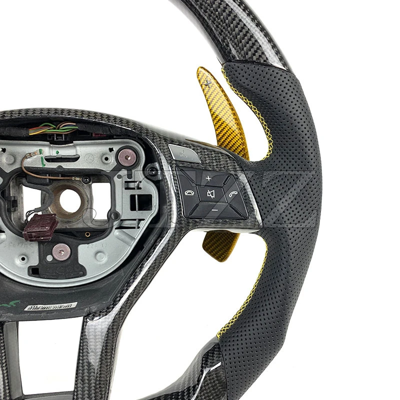 Suitable for Mercedes-Benz A45 W204 W212 W218 W116 C A GLC CLS Class Steering Wheel Carbon Fiber