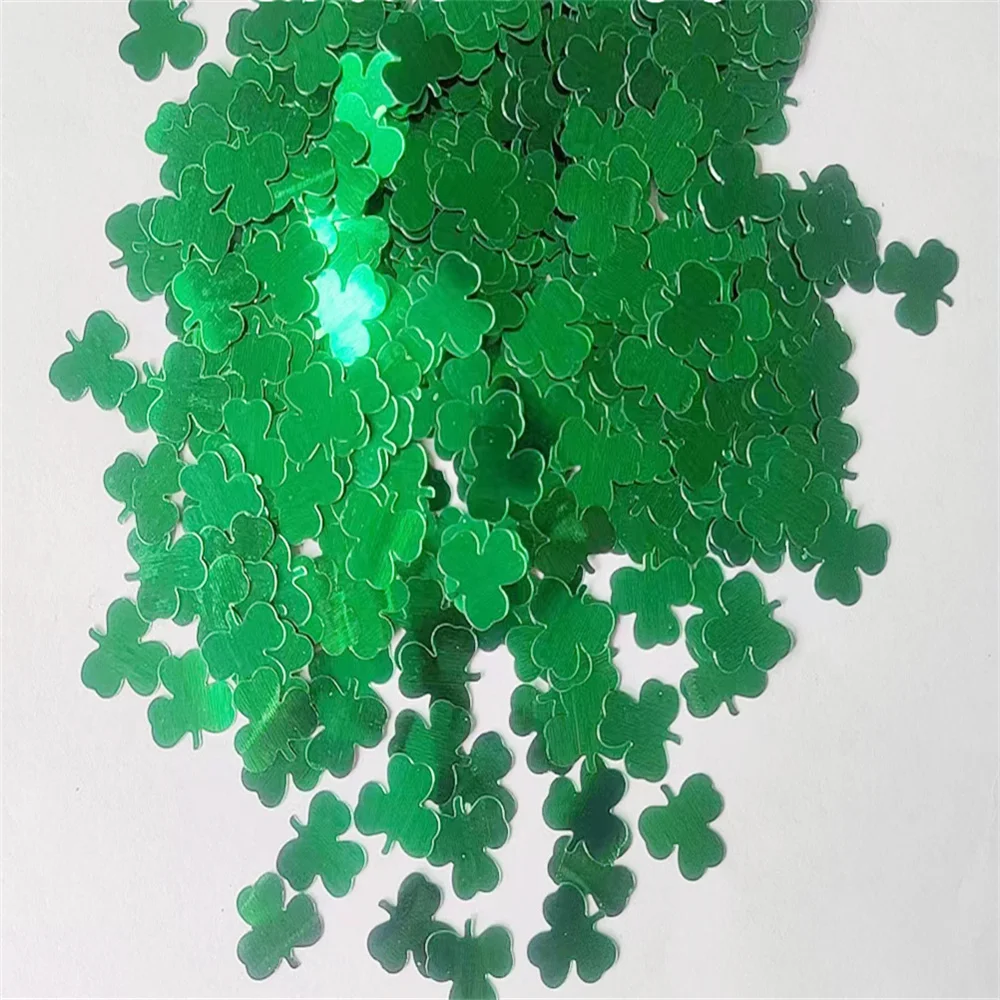 St. Patrick\'s Day Decoration Shamrock Beer Uncle Throws Confetti Irish Day Party Decoration Four Leaf Clover Green Leaf Confetti