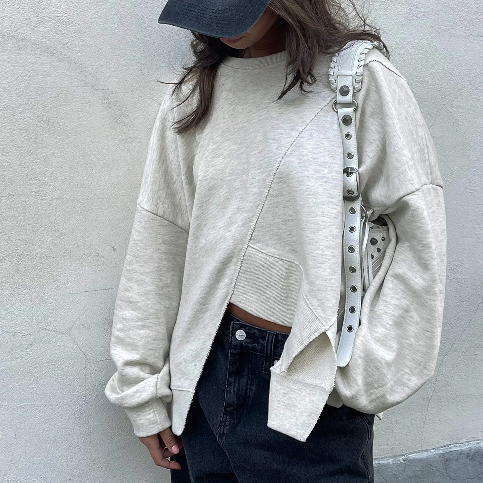 سويت شيرت نسائي، أكمام طويلة، رقبة دائرية، بلوفر بقلنسوة فضفاض غير منتظم، ملابس علوية غير رسمية