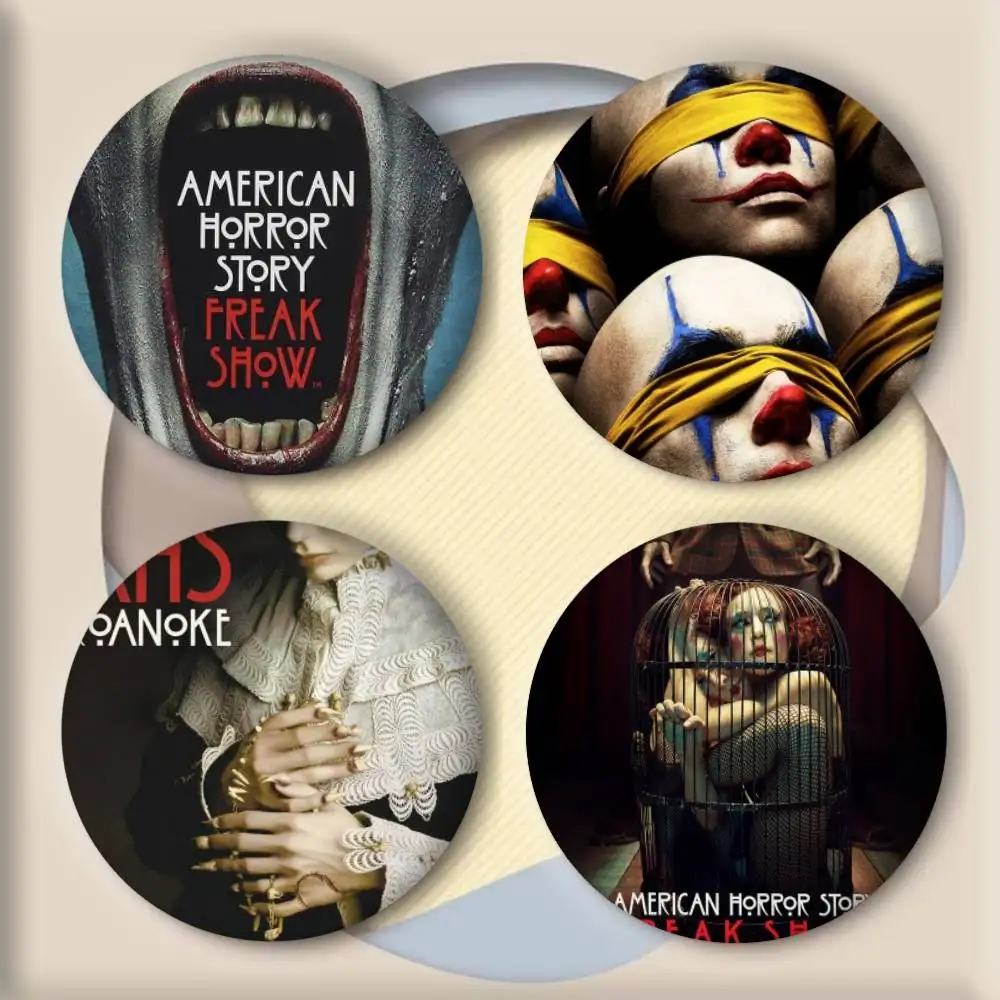 Broche Redondo de Lata com Tema da Série Clássica American Horror Story, Estilo Meme, para Chapéu, Bolsa, Acessório Criativo de Lapela, Joia e Presente
