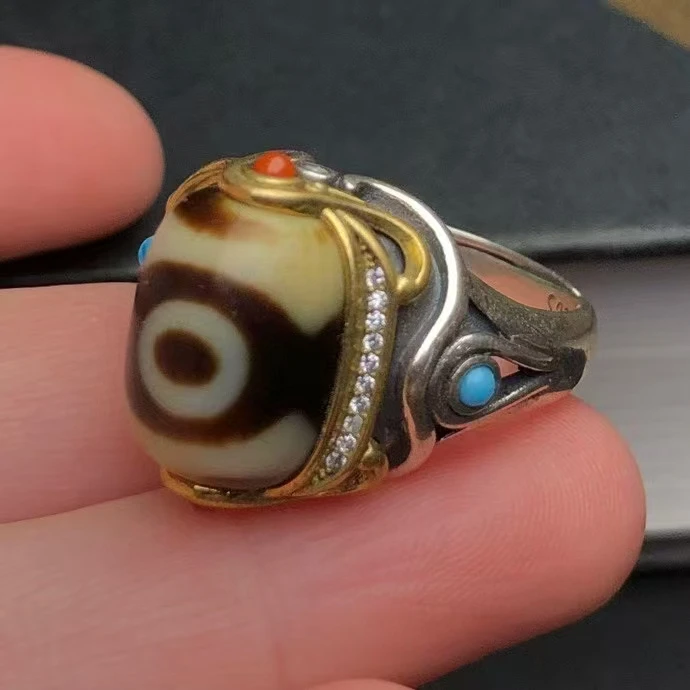 Ivory Color Returning Old Material with One Eye Tianzhu Inlaid 925 Silver Plated Gold Ring Men& Women's Ring