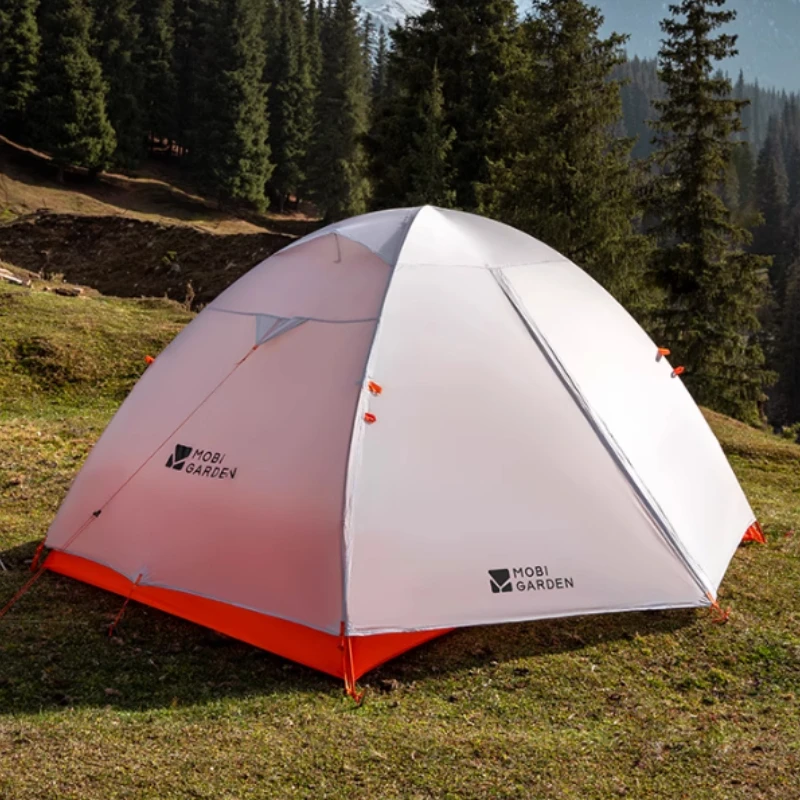 

Outdoor Lightweight Rainproof Tent Large Space Stable Breathable Waterproof Tents Ventilated Comfortable Camping Equipment