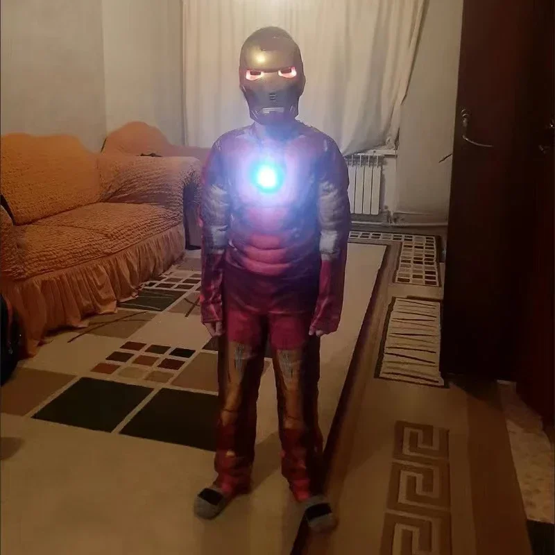 Nowe anime peryferie dzieci Cosplay Avengers filmy gorący kostium na Halloween żelazny człowiek boże narodzenie prezent urodzinowy dla dzieci z oświetleniem