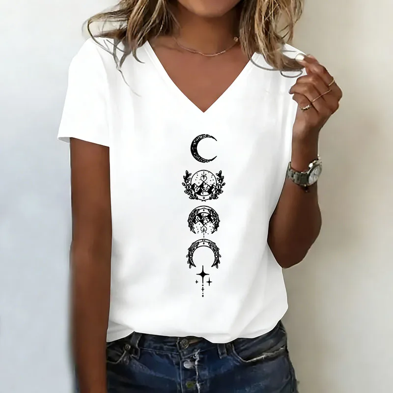 

Vintage Moon Star T-shirt V Neck Casual Fashion Y2k Retro T Shirts Women Short Sleeve Tee Shirt V-Neck Summer Spring