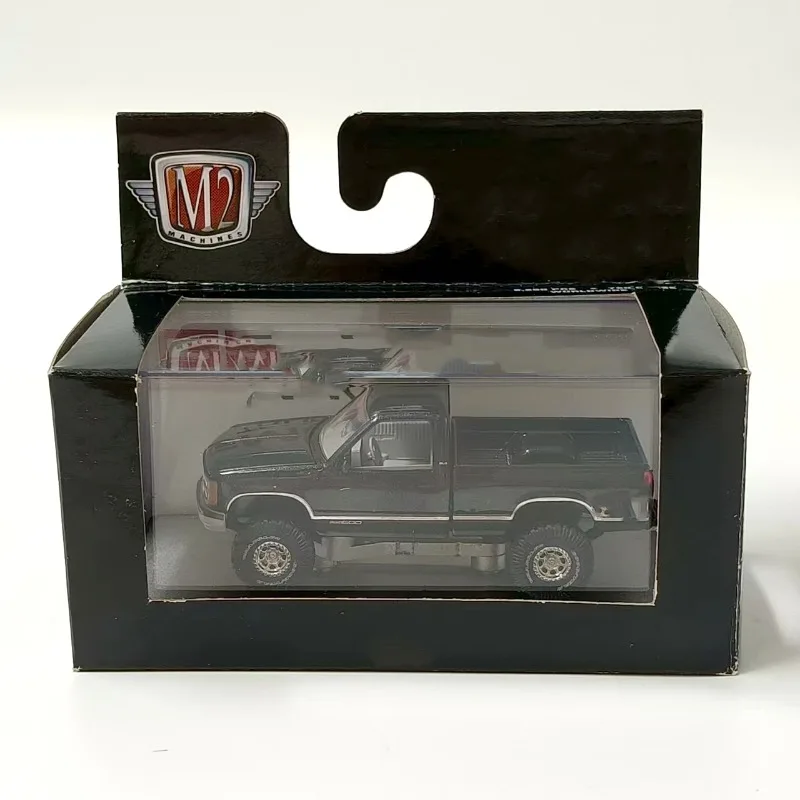 

Имитация модели автомобиля из сплава M2, статическая коллекция орнаментов, новая модель автомобиля с упаковкой