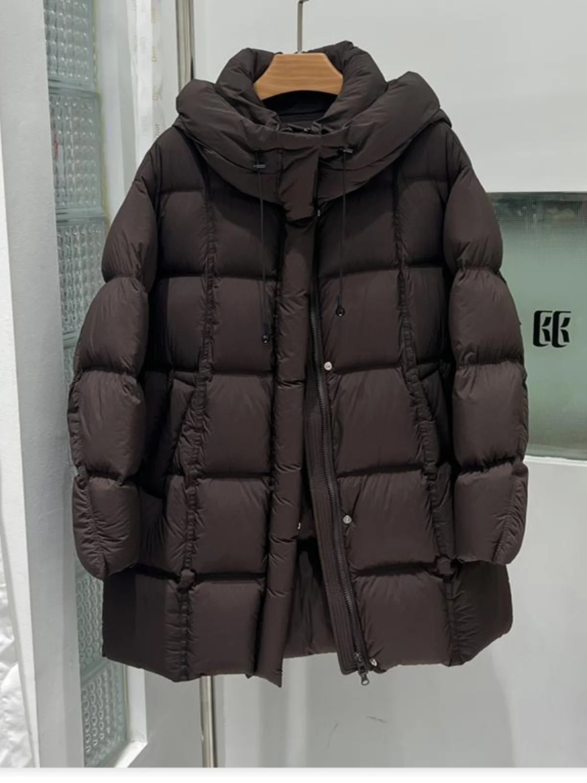 Thiened down Jaet feminino comprimento médio 2024 inverno nova versão coreana tubo reto 90 branco du down faion pão versátil