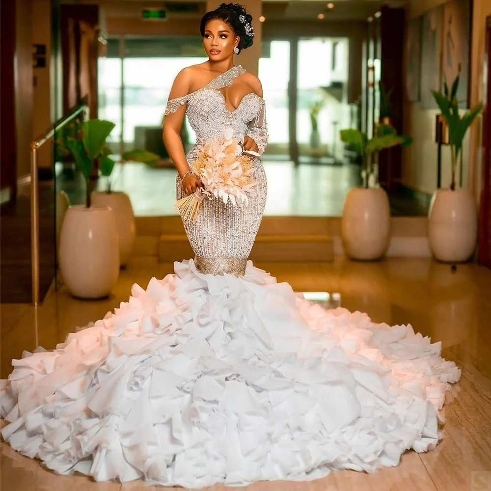 

Customized Modern One Shoulder Shinny Pearls Beads Wedding Dresses Vestido De Casamento African Bridal Gowns With Removable Ru