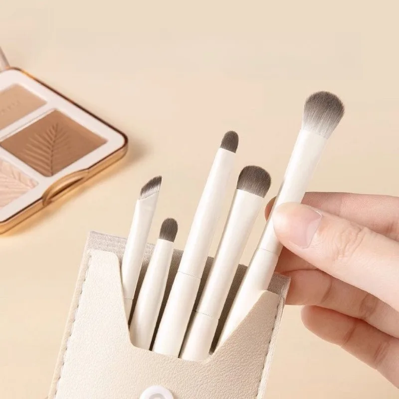 Juego de pinceles de sombra de ojos Yunci de 10 piezas para principiantes, incluidos pinceles para color de base, mezcla de delineador de ojos y maquillaje de ojos detallado