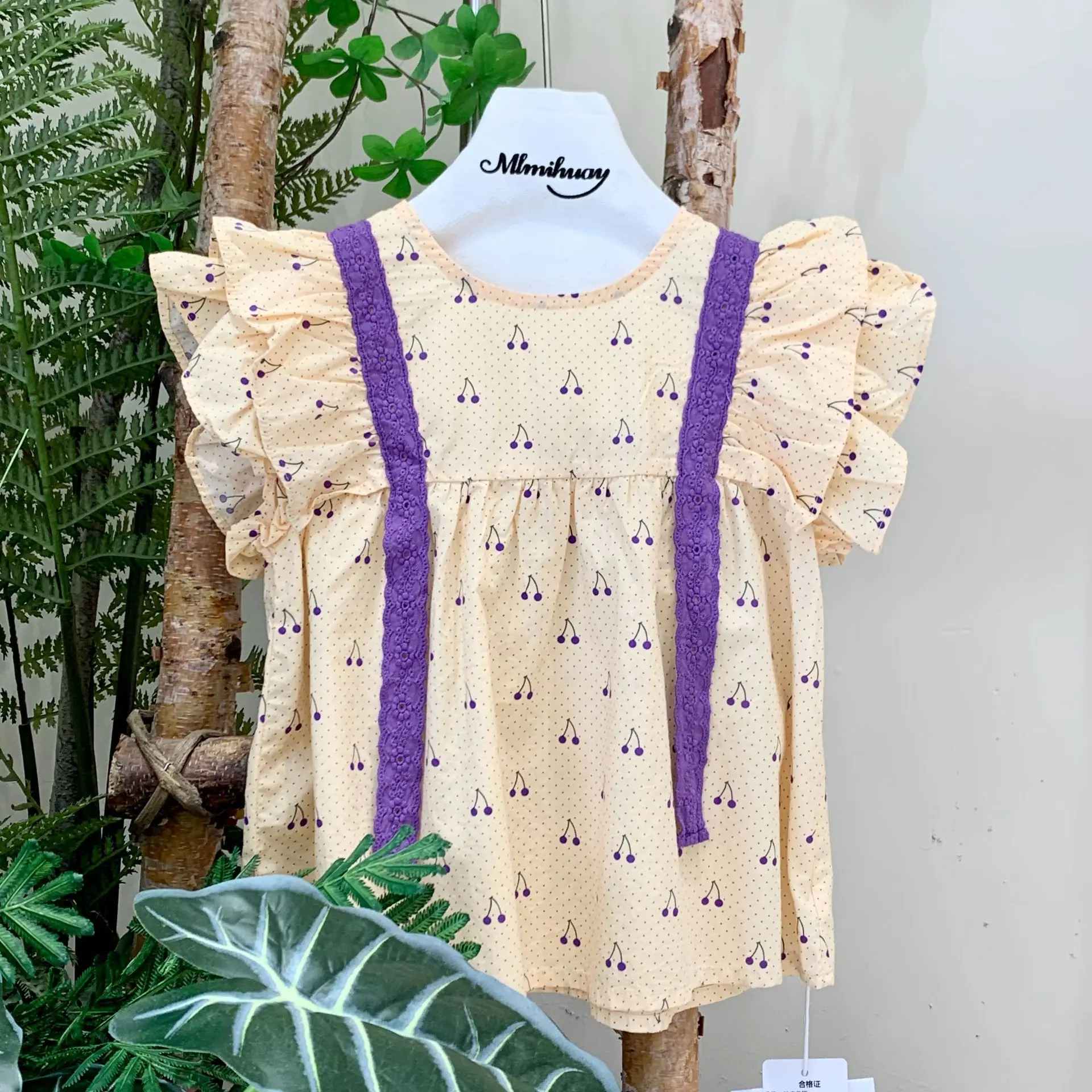 

Girls Shirt Top Short Sleeve Shirt 2024 Summer New Children Small Flying Sleeve Top Ruffled Baby Girl Fashion Princess Tops