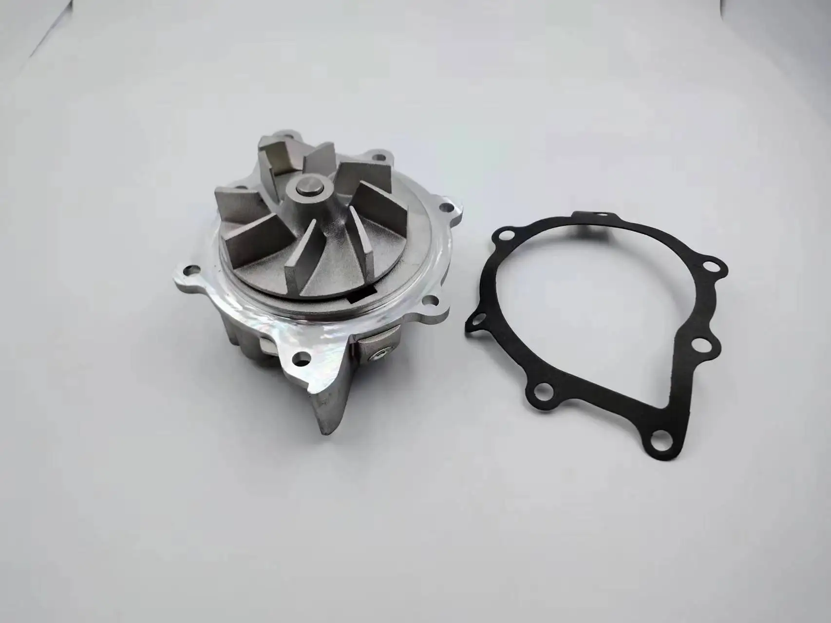 Engine Cooling Auto Parts Water Pump Oe Lr013164 LR011694  LR013164 224DT for Land Rover 3.0t Diesel 306dt 2009-2013