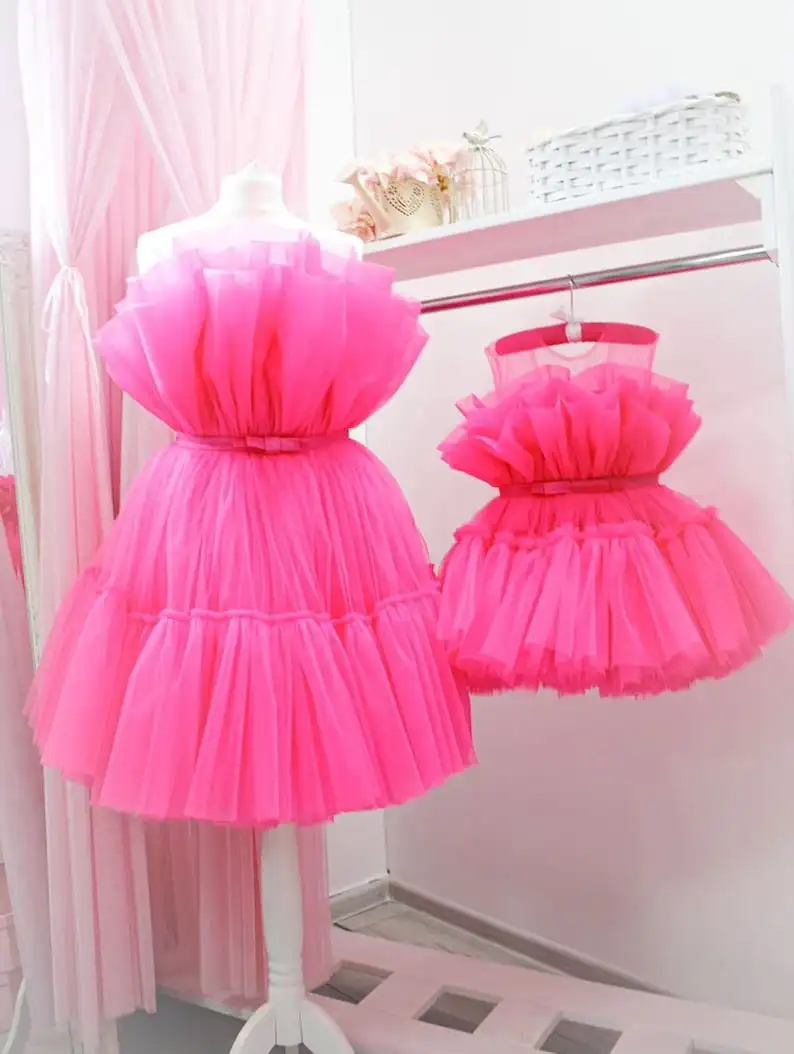 Strapless Hot Pink Tulle Mother and Daughter Dresses for Photoshoot or Party Short Mom and Me Dress Ruffles Lace up Back