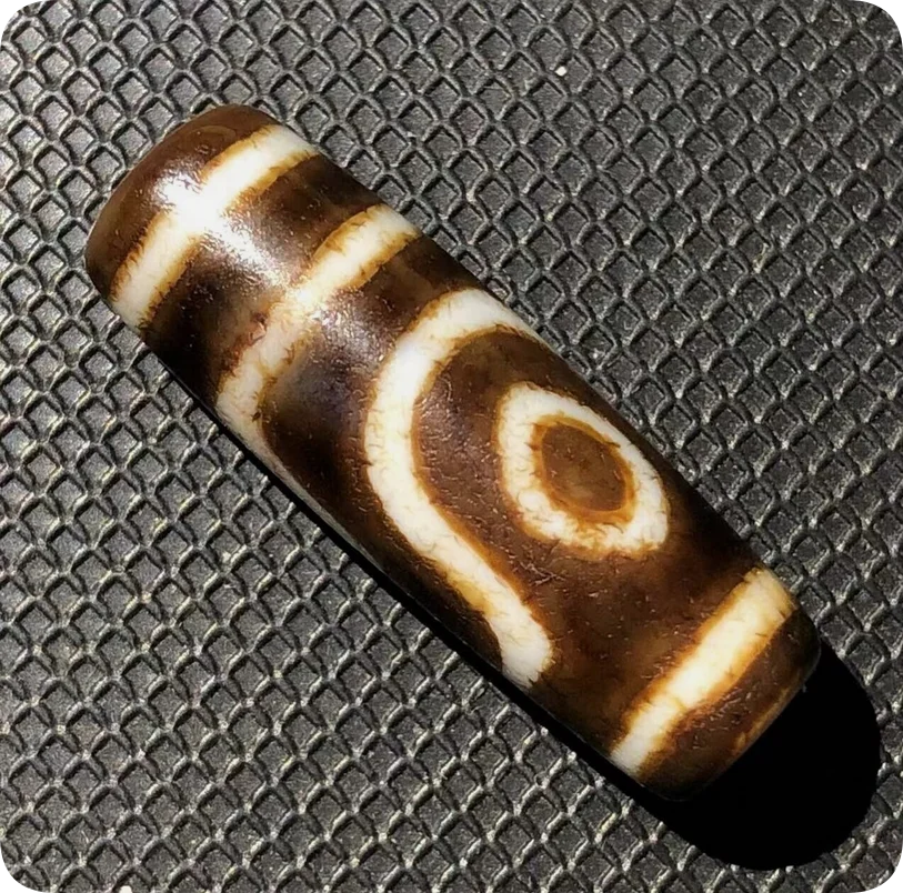 Magic Tibetan Old Agate 2Eye love Cinnabar Totem dZi Bead Amulet10.6*32mmN005